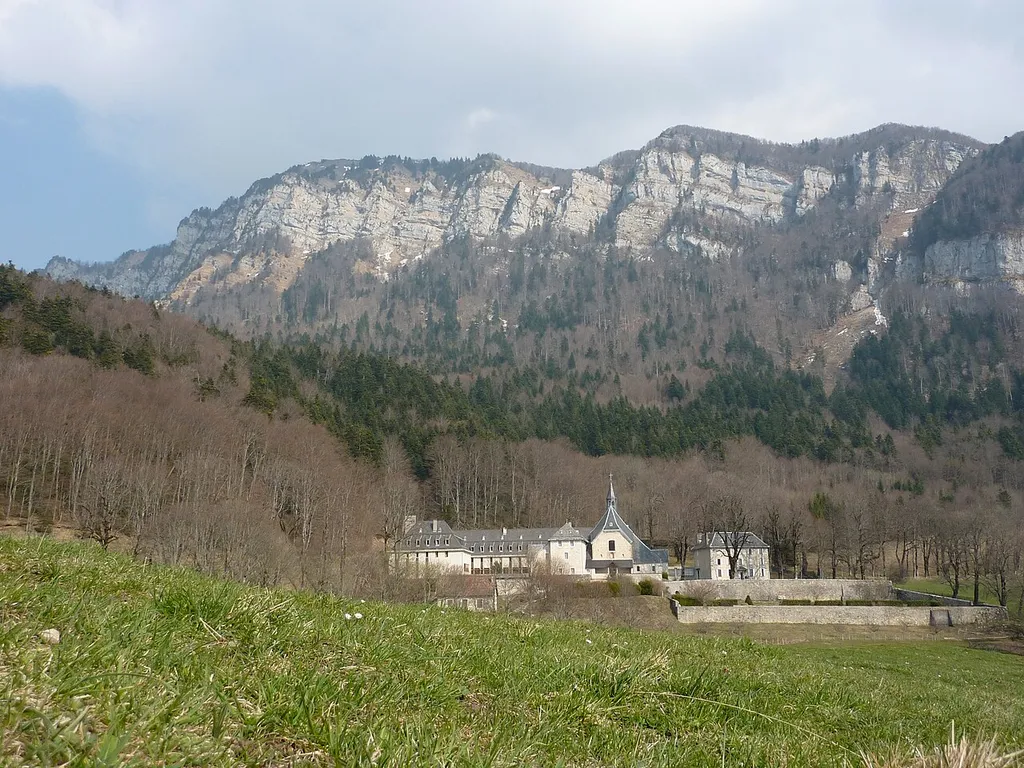 Abbaye de Chalais au printemps, Voreppe, Isère, France