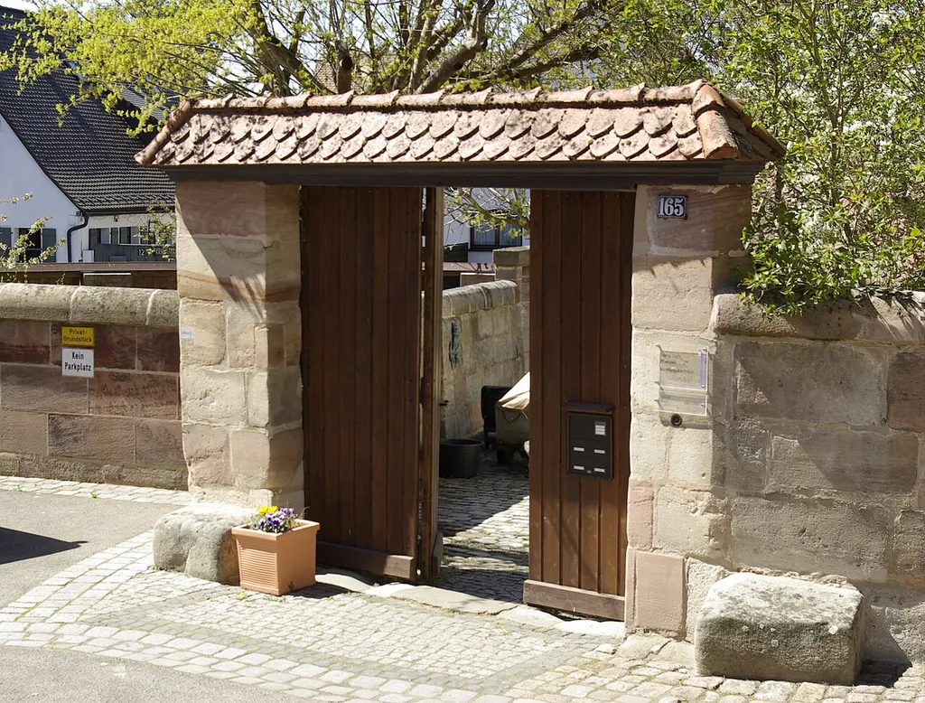 Hoftor Kraftshofer Hauptstraße 165 in Nürnberg