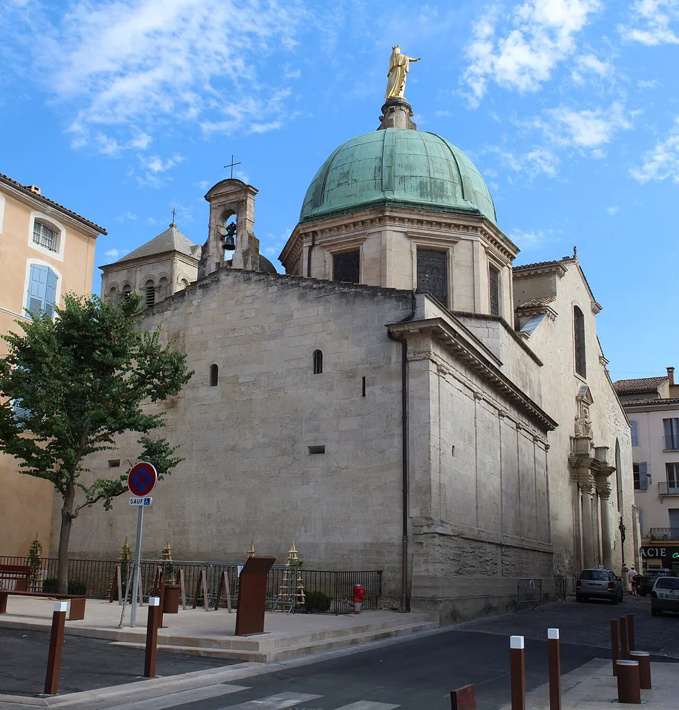 Cathédrale Sainte-Anne d'Apt.