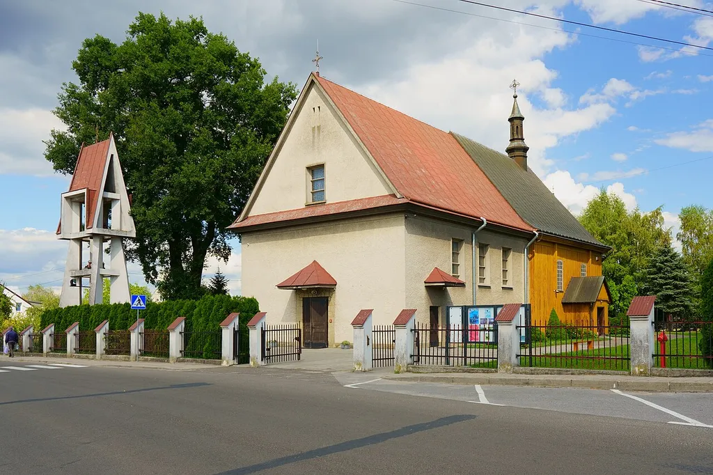 Ropczyce ul. Sucharskiego 105. Kościół Świętego Michała Archanioła w Ropczycach.