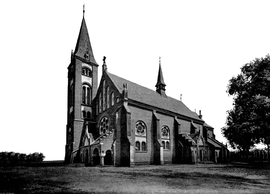 Костел святого Луки у Мровлі. Архітектор Славомир Одживольський (1846-1933).