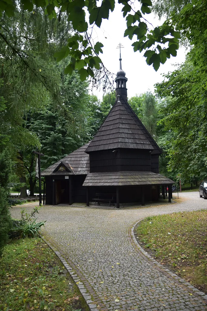 Pietrowice Wielkie, Kościół Świętego Krzyża w Pietrowicach Wielkich