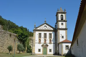 Mosteiro de Alpendurada, incluindo a igreja e a sacristia