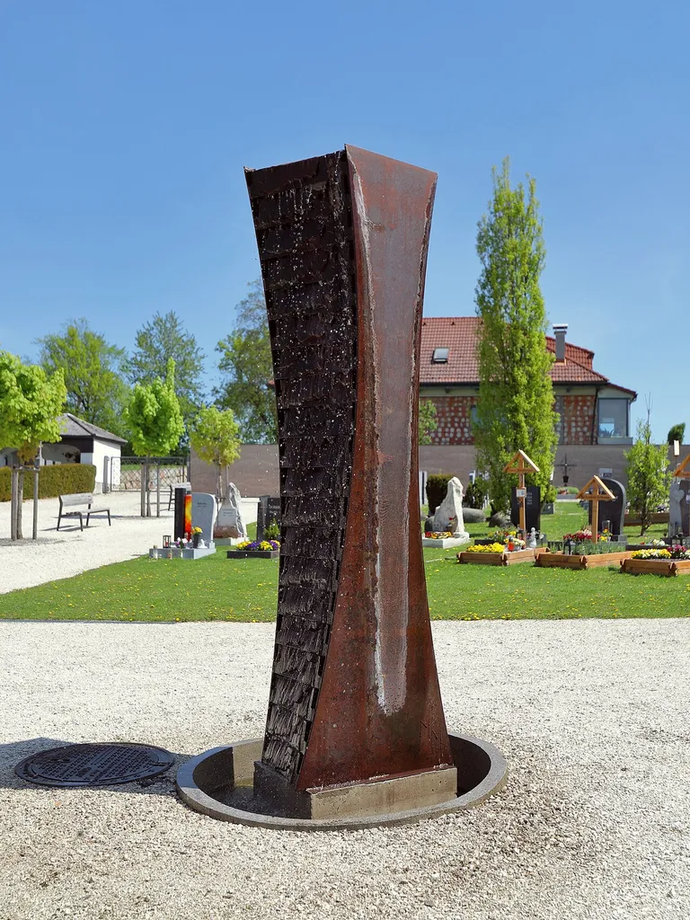 Brunnen am Friedhof in Frankenburg am Hausruck