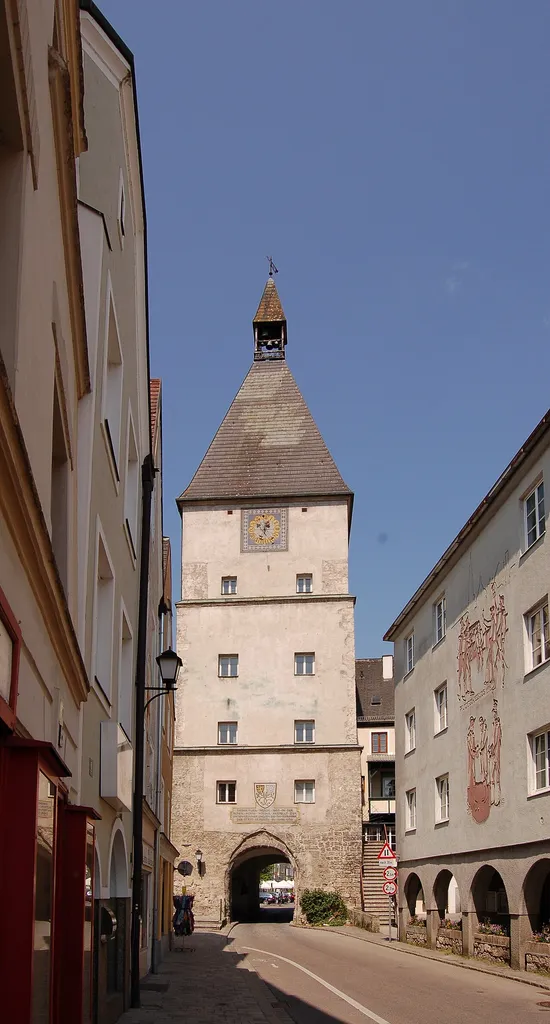 Stadtplatz 28