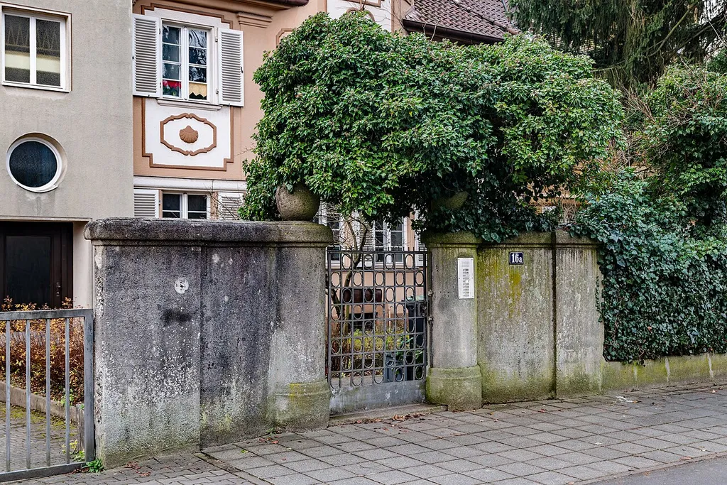 Gartentor Erlenstegenstraße 16; Erlenstegenstraße 16 a in Nürnberg