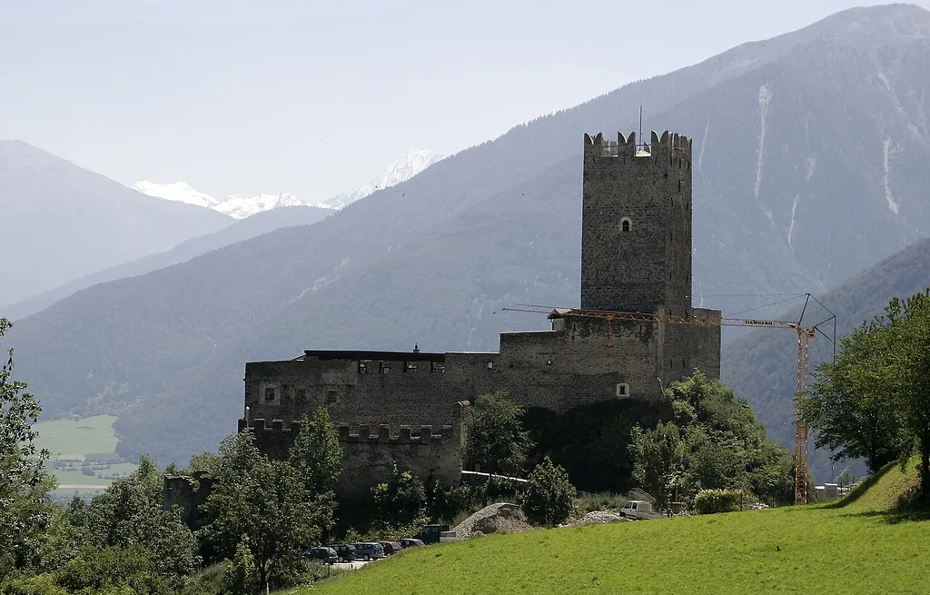 Die Fürstenburg von Burgeis (Südtirol)