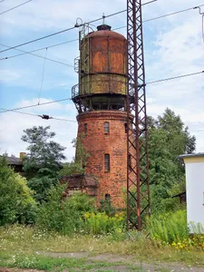 Wasserturm, Am Bahnhof