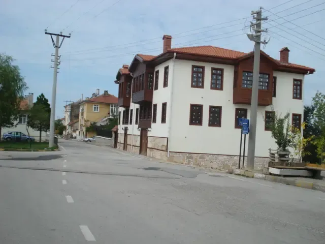 Yalvaç