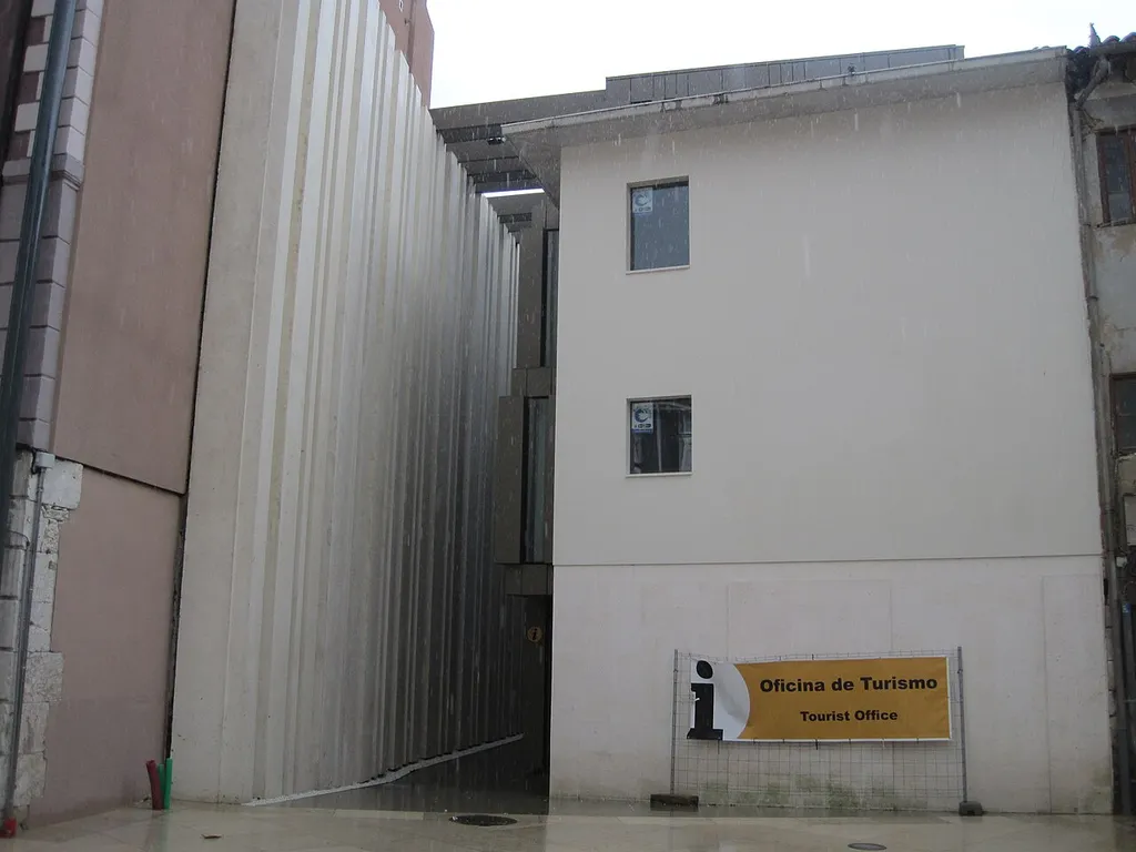 Centro de Interpretación y Recepción de Turistas de Burgos