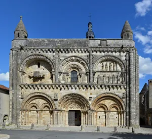 Église Saint-Nicolas de Civray