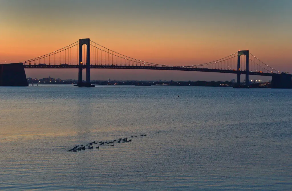 Throggs Neck