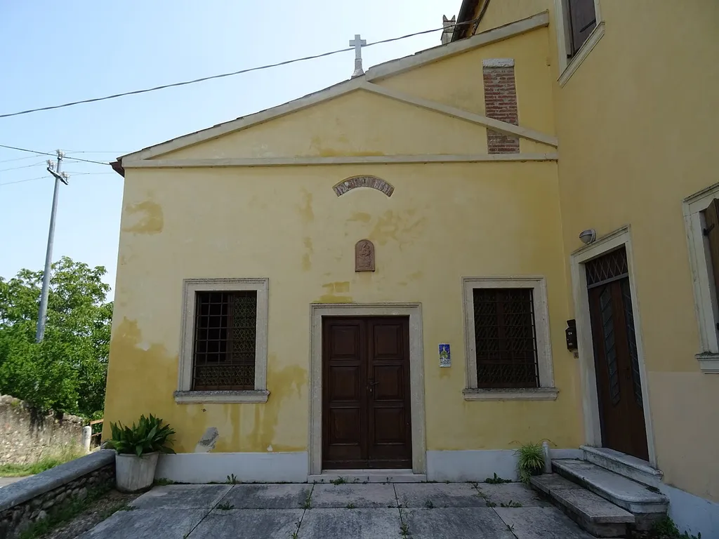 Pol (Pastrengo, Veneto, Italy), Saint Roch church