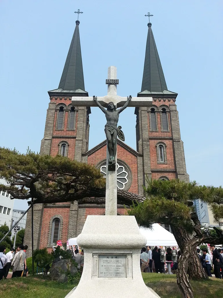 桂山聖堂正面。