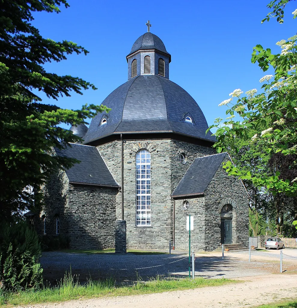 Lutherkirche Neuwürschnitz. Erzgebirgskreis. Sachsen.