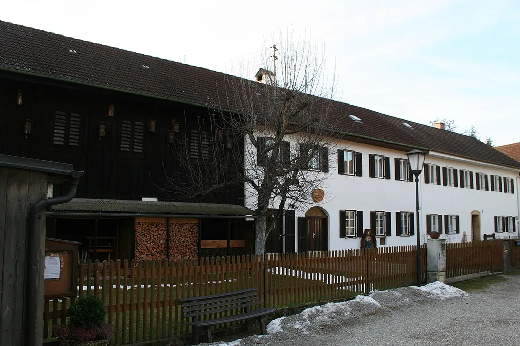 Polling Westflügel