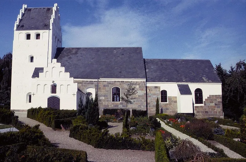 Brenderup Kirke i Danmark. Brenderup kirke