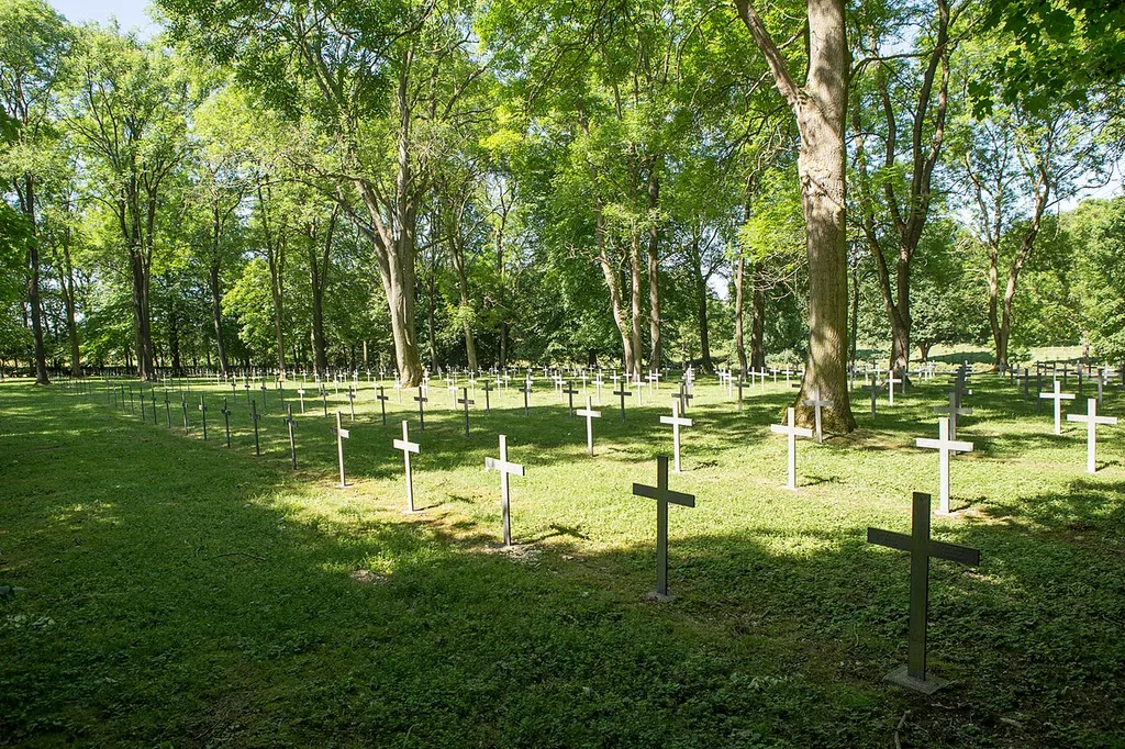 Deutscher Soldatenfriedhof Saint-Laurent-Blangy