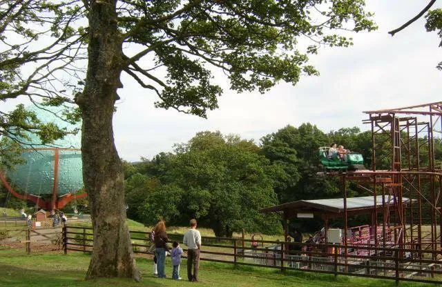 Loudoun Castle rides The Plough and The Rat.