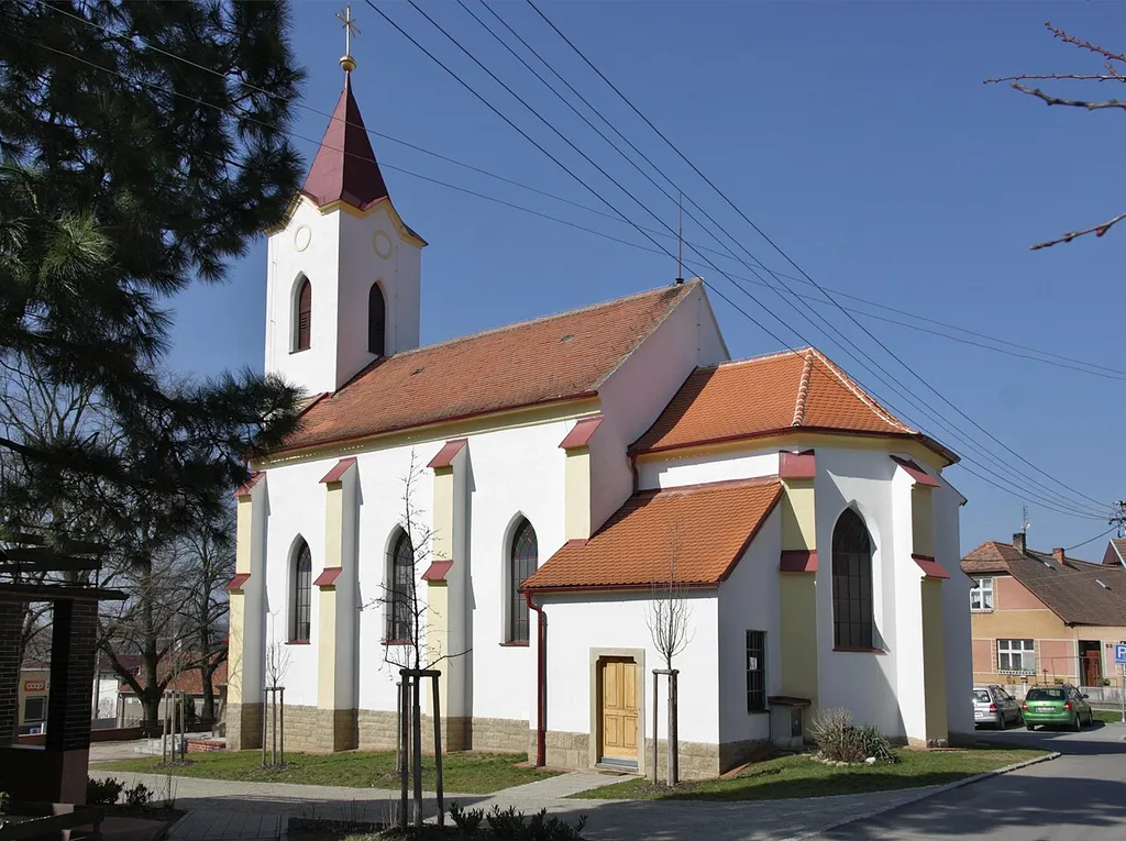 Rybníky (okres Znojmo) - kostel svatého Cyrila a Metoděje