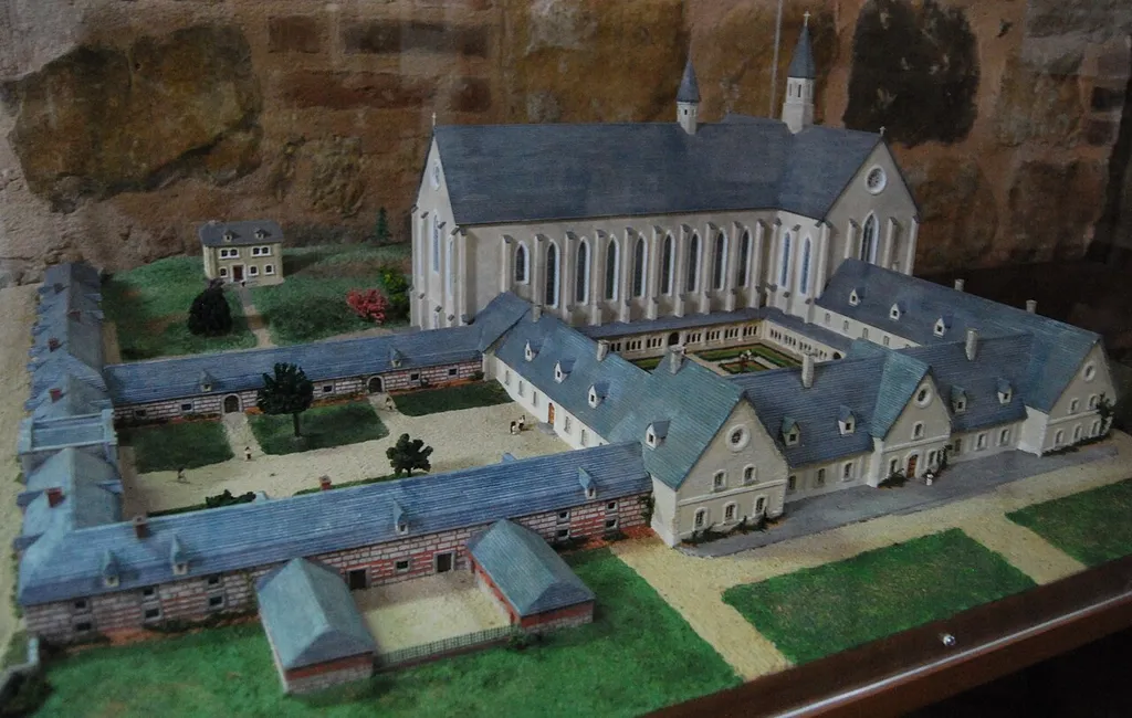 Maquette de l'Abbaye de Floigny par Jean-Claude Wiame