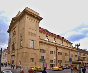 Klášter hybernů