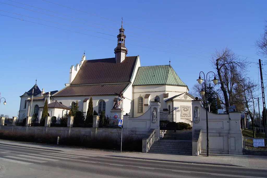 Jędrzejów - kościół Św. Trójcy