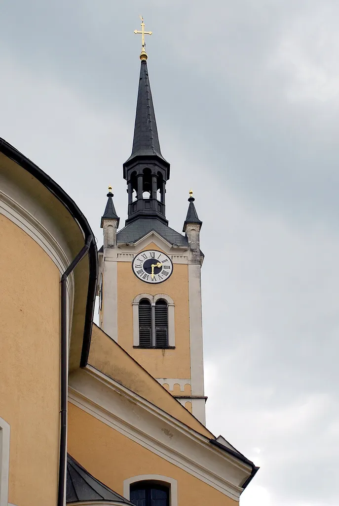Deutschlandsberg, Steiermark, Österreich: Pfarrkirche Turm This media shows the protected monument with ObjektID 3340 in Austria. (Commons, de, Wikidata)