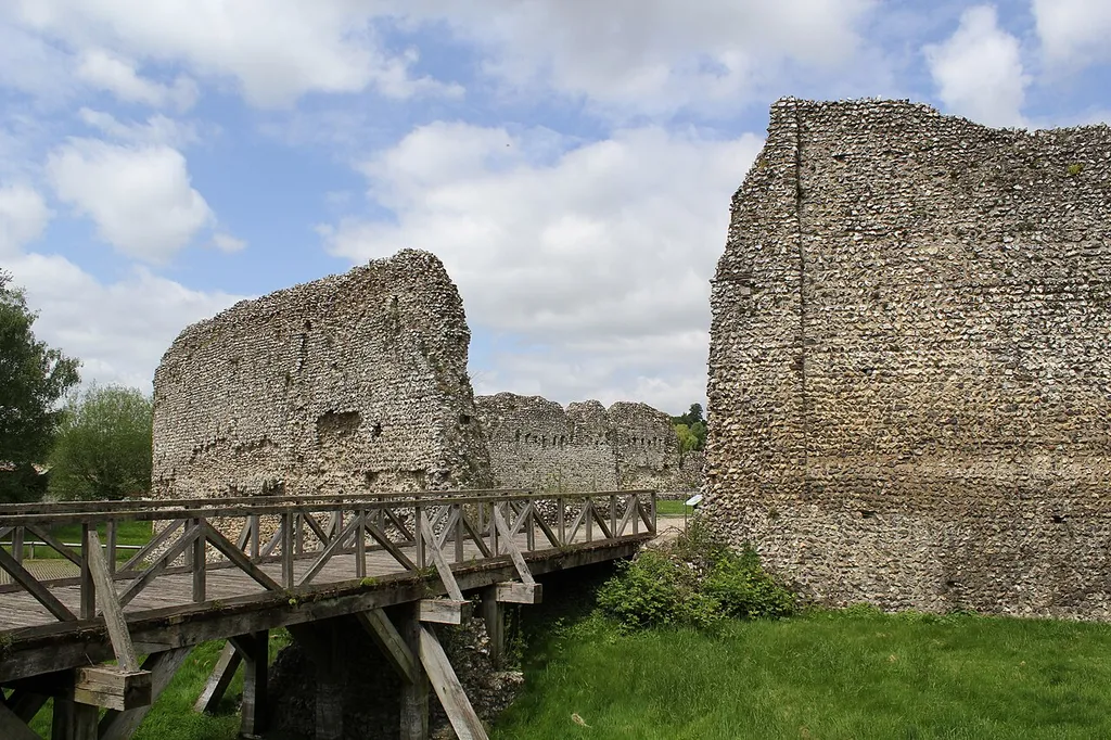 The entrance to the castle