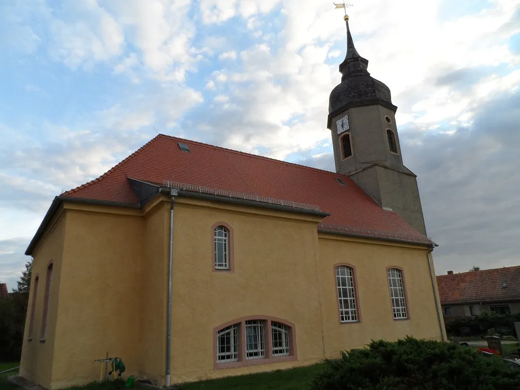 Dorfkirche Dobra