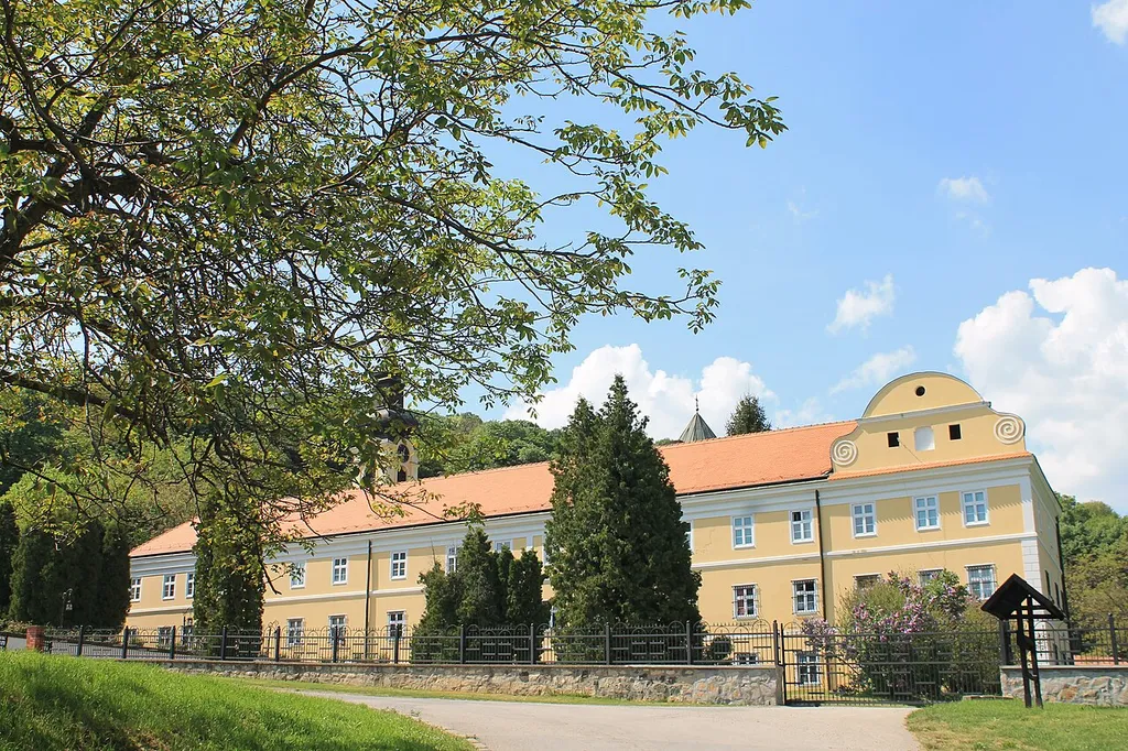 Manastir Novo Hopovo, april 2018.