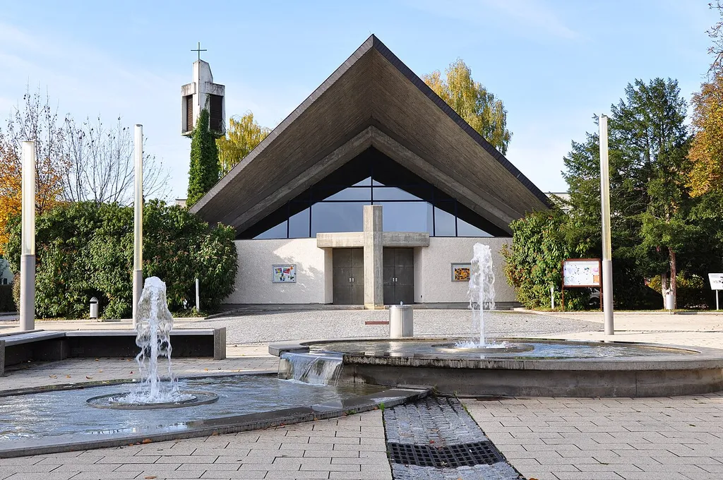 Matthäuskirche Salzburg-Taxham