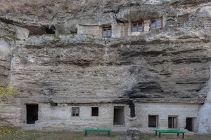 Țipova Monastery