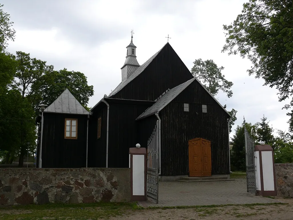 Umień - kościół św. Michała (zabytek nr rejestr. 705)