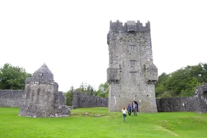 Aughnanure Castle