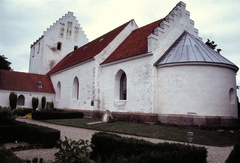 Landet Kirke (Svendborg Kommune) i Danmark. Landet kirke