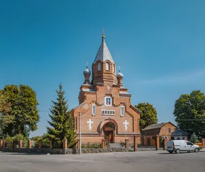 Resurrection Cathedral, Illintsi