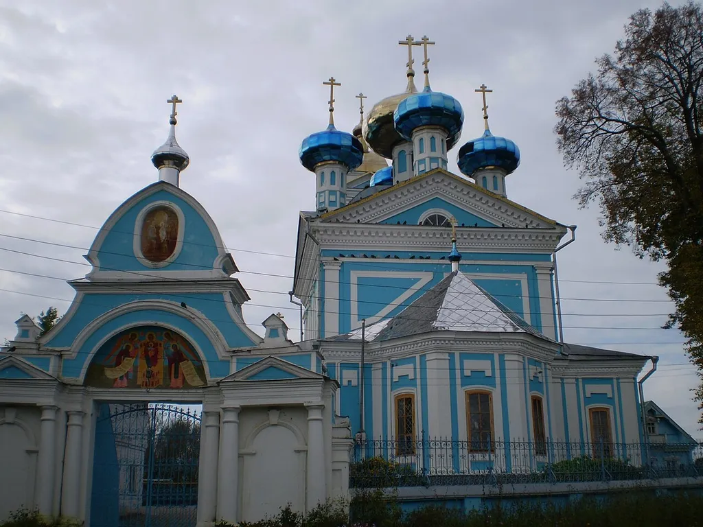 Ограда с воротами (Нижегородская область, Балахна, Дзержинского улица, 107 (Кубенцовская улица))