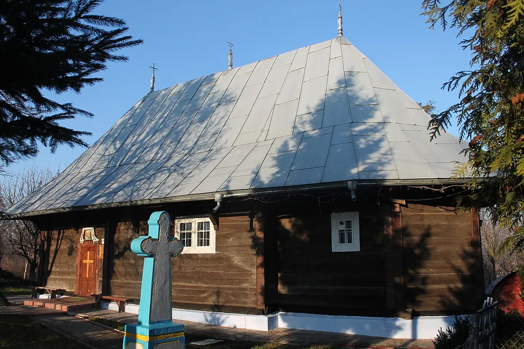 Успенська церква у Количанці (дер.) (прим.: розташована у Калічанці), Чернівці, вул. Новоуспенська, 2 (Новоушицька вул.)