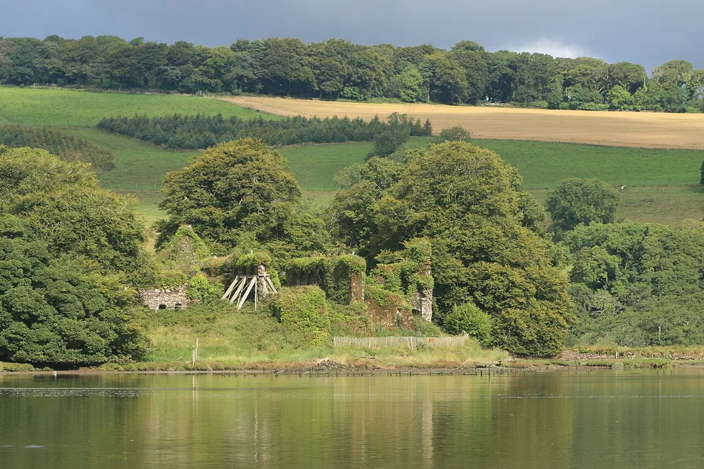 Molana Priory, County Waterford, Ireland 13th-century ruins of Molana Priory as seen from the opposite bank of the River Blackwater