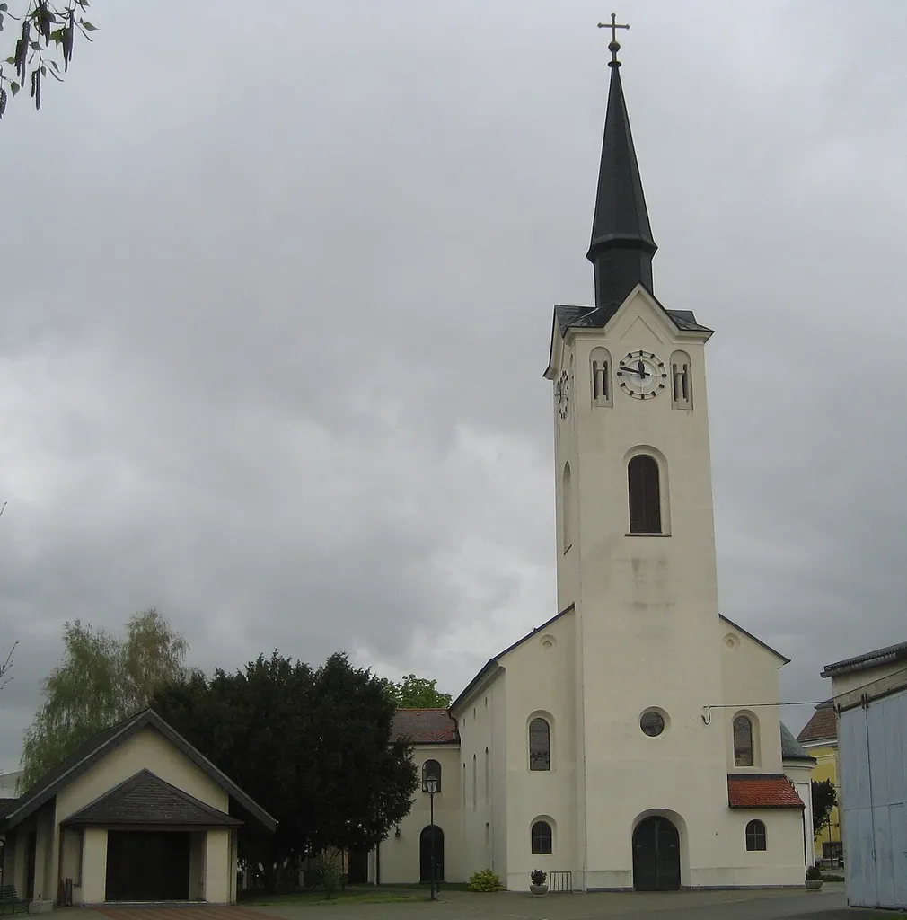 Katholische Kirche in Wulzeshofen in Niederösterreich