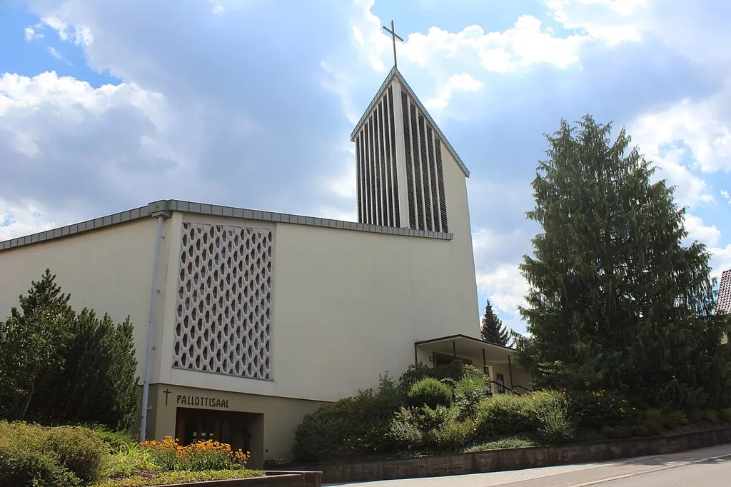 Kirche Rosenkranzkönigin, Steinegg (Neuhausen/Enzkreis)
