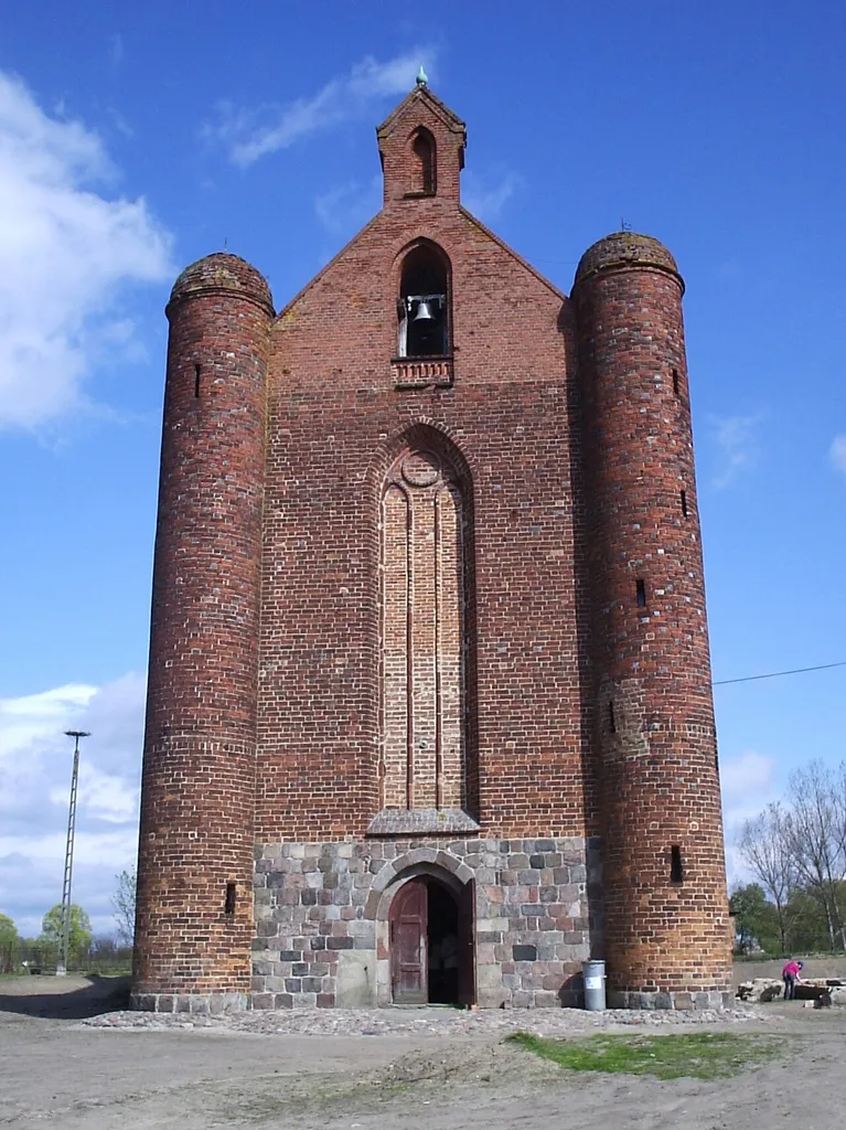 Church Knights Templar in Chwarszczany (Quartschen), Poland
