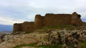 Sarvjak Castle