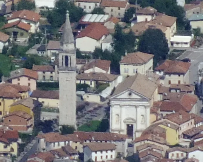 This image was improved or created by the Wikigraphists of the Graphic Lab (it). You can propose images to clean up, improve, create or translate as well.