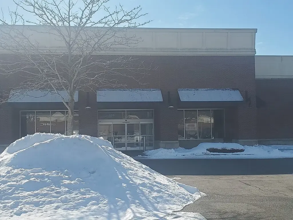 Graceland Twin Cinema