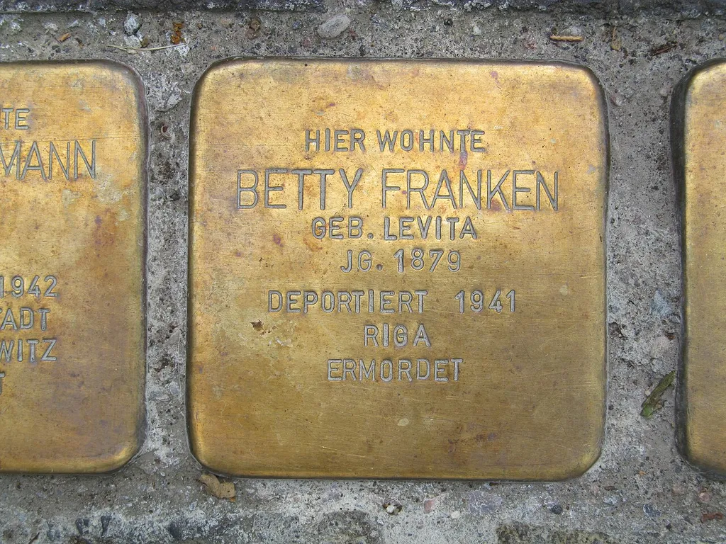 Stolperstein dedicated to Betty Franken