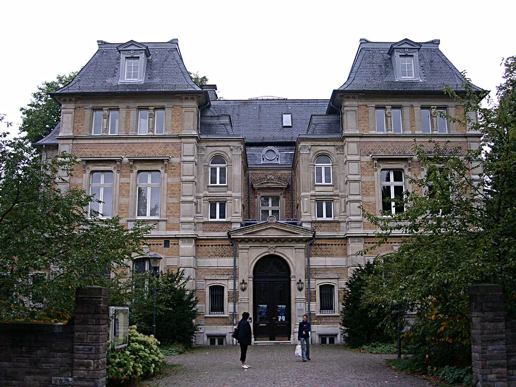 Villa Zanders in Bergisch Gladbach, heute „Kunstmuseum Villa Zanders“; erbaut 1873–1874, unter Denkmalschutz