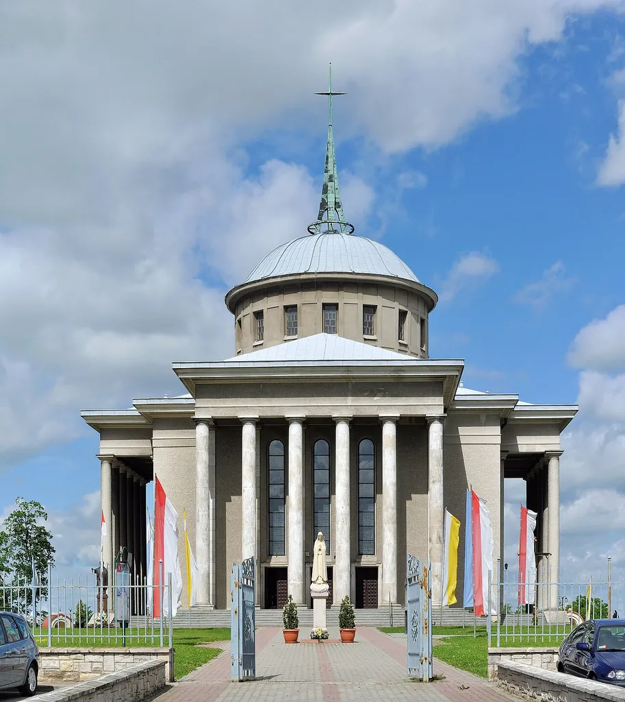 Church of Holy Virgin Mary of Scapular in Dąbrowa Tarnowska
