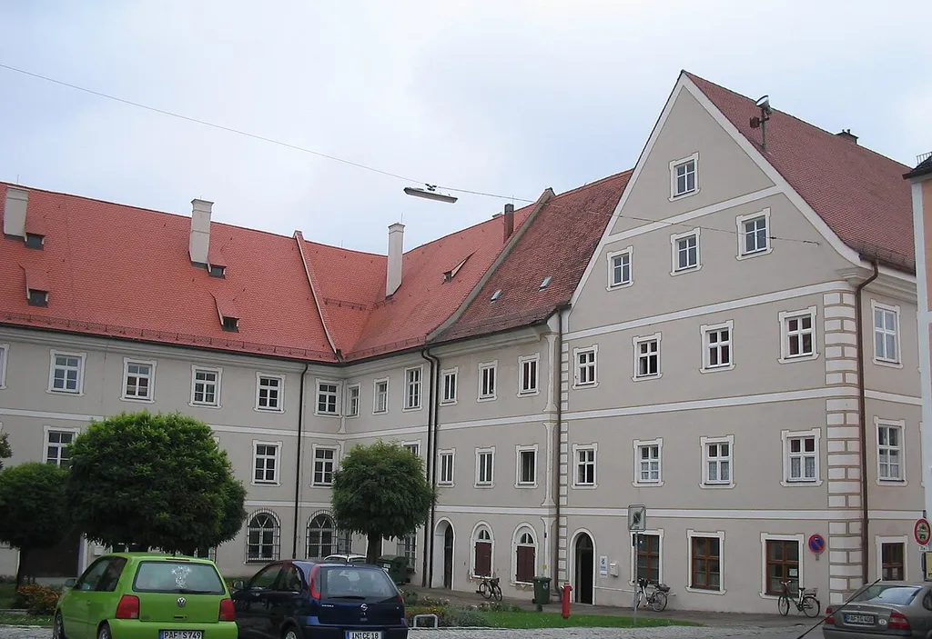 Kloster Geisenfeld, Hof